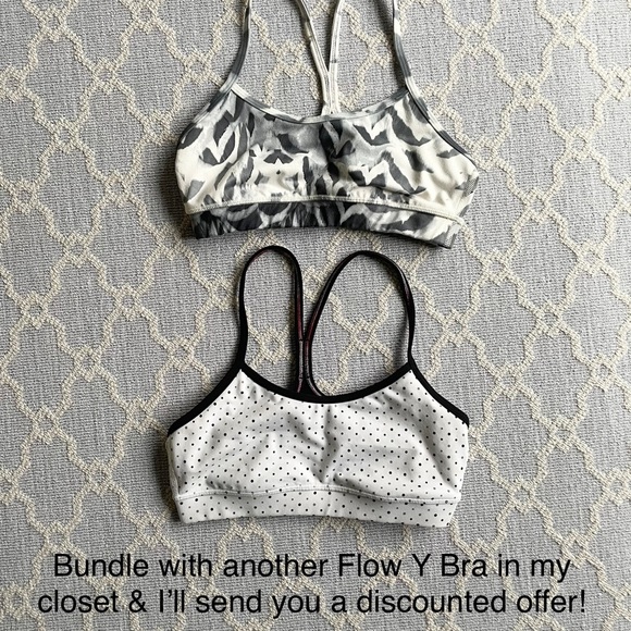 Lululemon Flow Y Bra in Pretty Plume Angel Wing Black - Picture 3 of 9